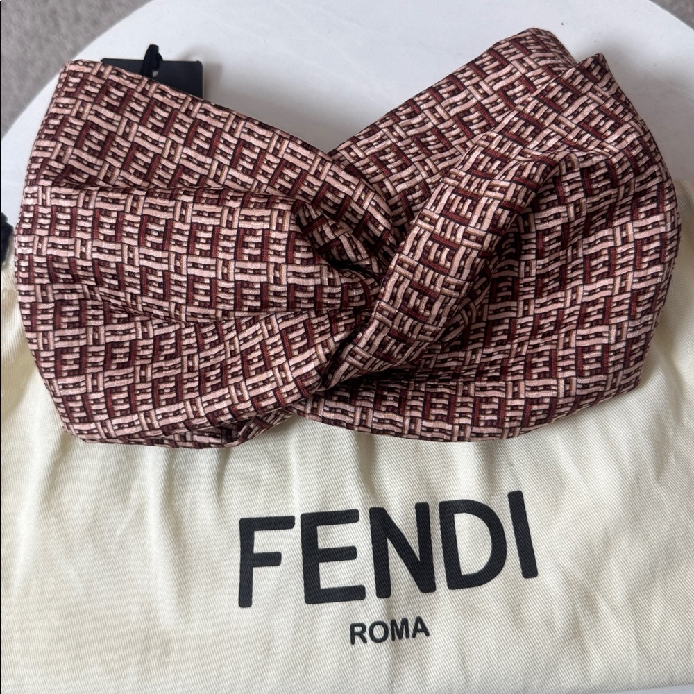 Fendi Elegant pink & red Headband - Picture 6 of 6